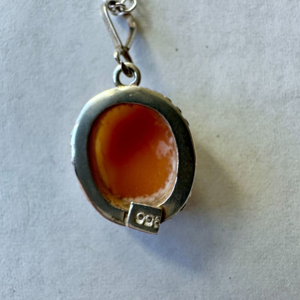 Vintage Cameo Pendant Necklace Classical Lady Left-Facing European 800 Silver - Picture 2 of 4